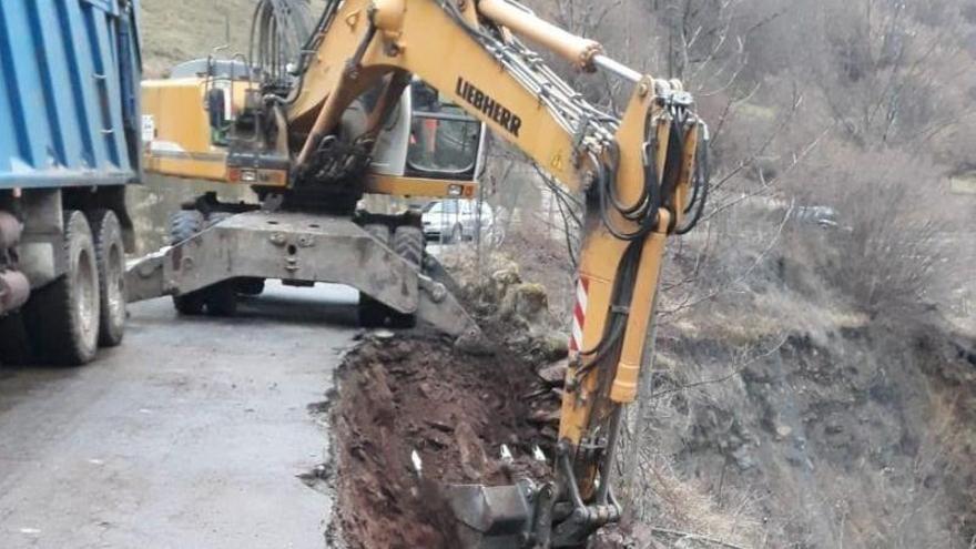 La DPH trabaja en el arreglo de la carretera de Bielsa a Pineta