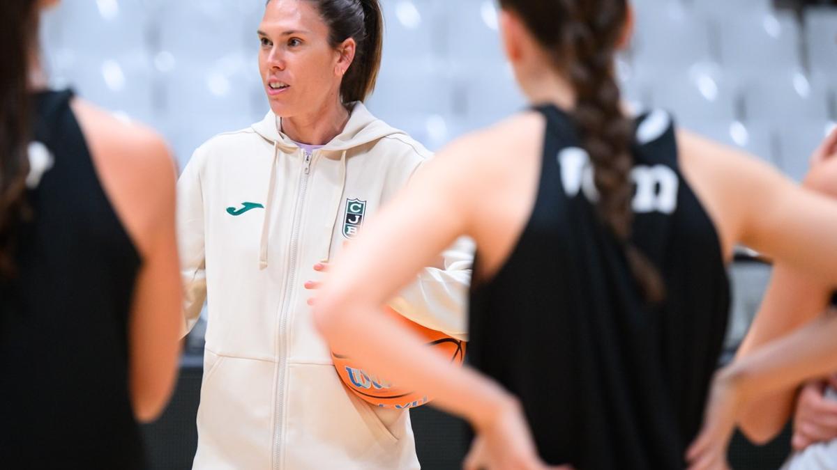 Anna Cruz seguirá unida al Joventut, ahora para trabajar con el basket femenino del club