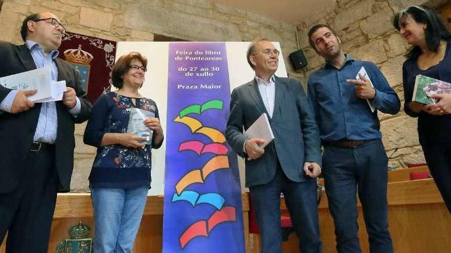 Pérez Ares, Bautista, Represas, Leal y Regueira, ayer en el Concello durante la presentación de la feria. // A. H.