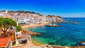 Paisaje marítimo con Calella de Palafrugell, Cataluña.