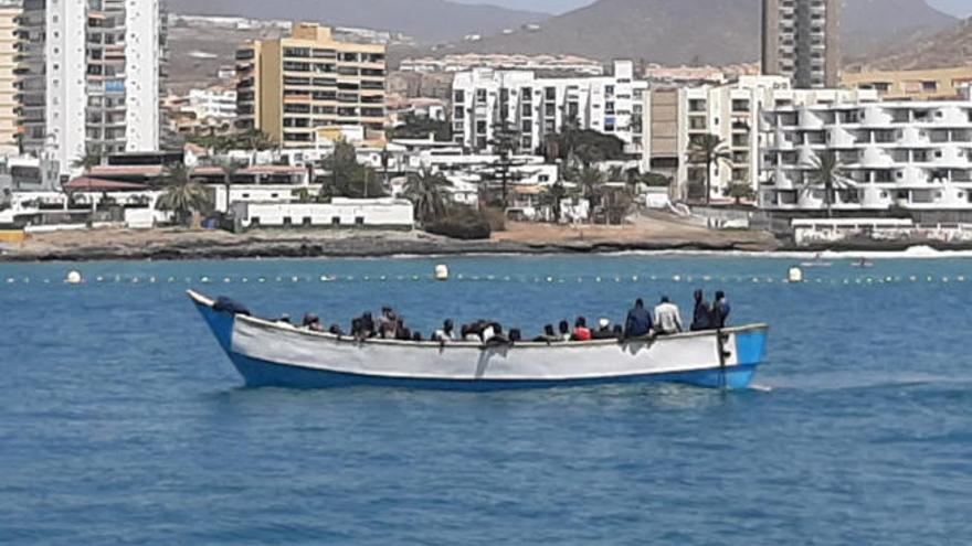 Llegada de una patera a Tenerife.