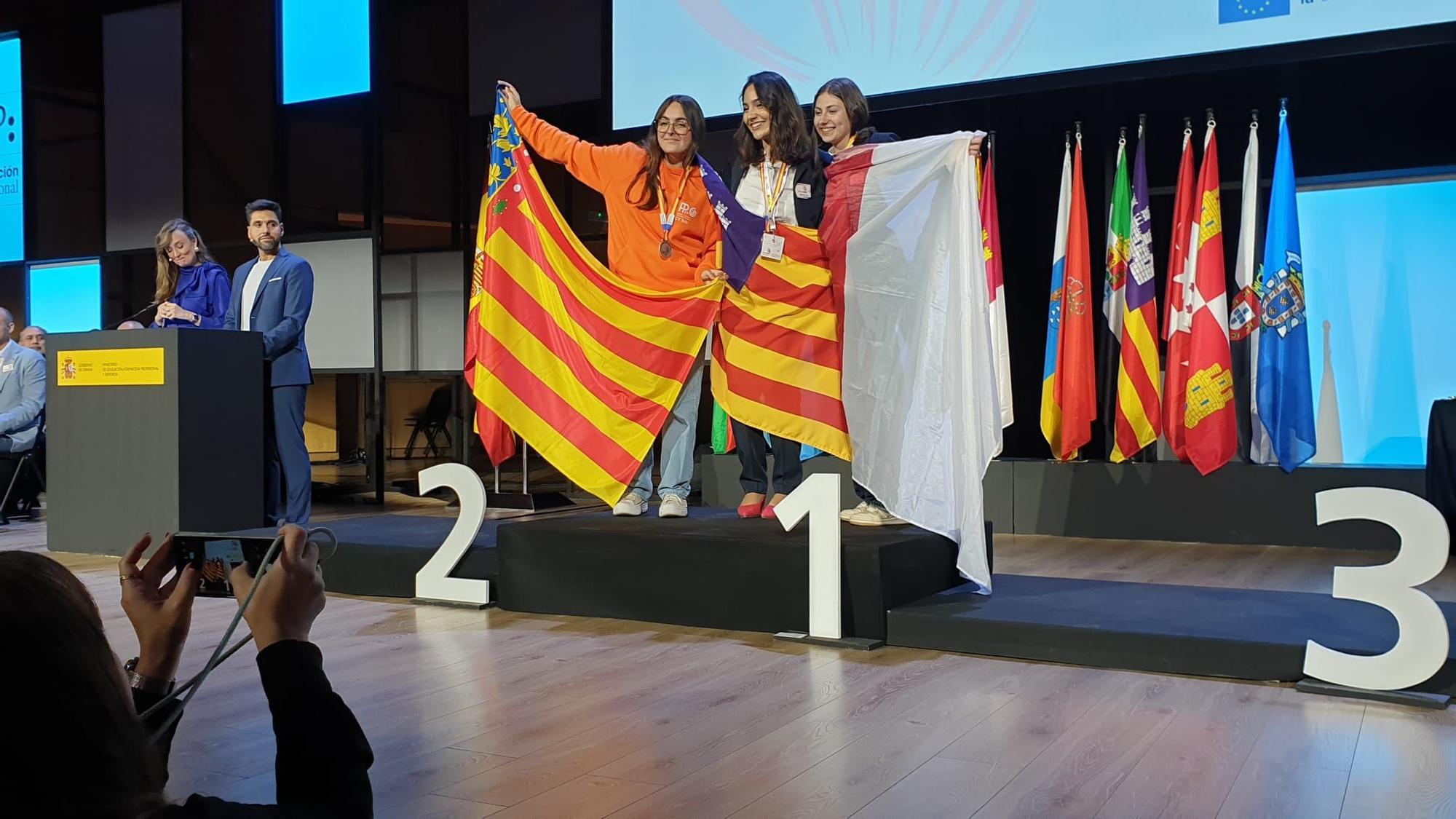 Estudiantes de la provincia de Alicante logran seis medallas en el campeonato de FP Spain Skills