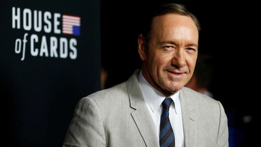 El masajista de Kevin Spacey le demanda por acoso sexual