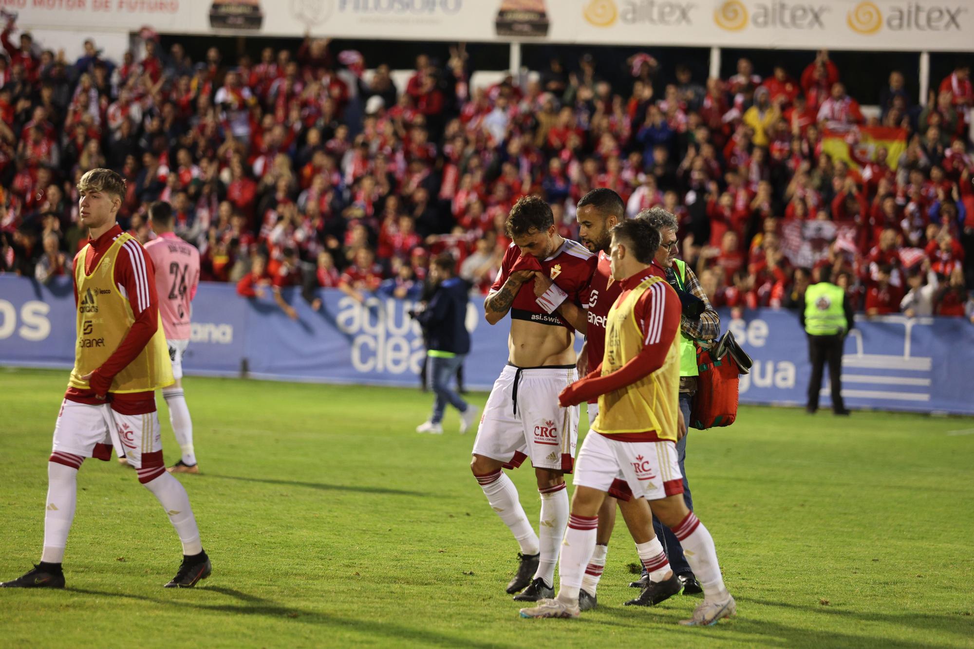 El Alcoyano se salva pese a su derrota con el Murcia