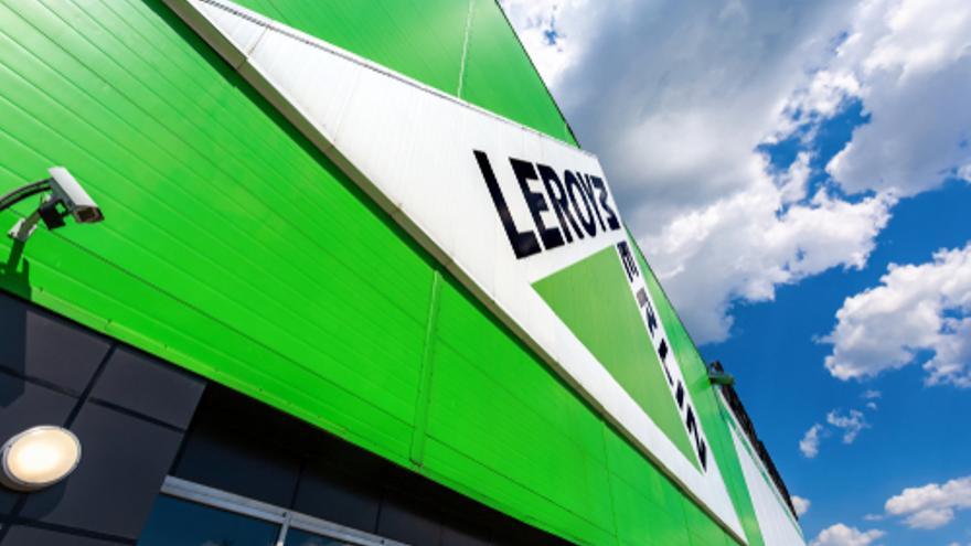 Leroy Merlin busca vendedores/as especialistas en decoración para su tienda de Badajoz