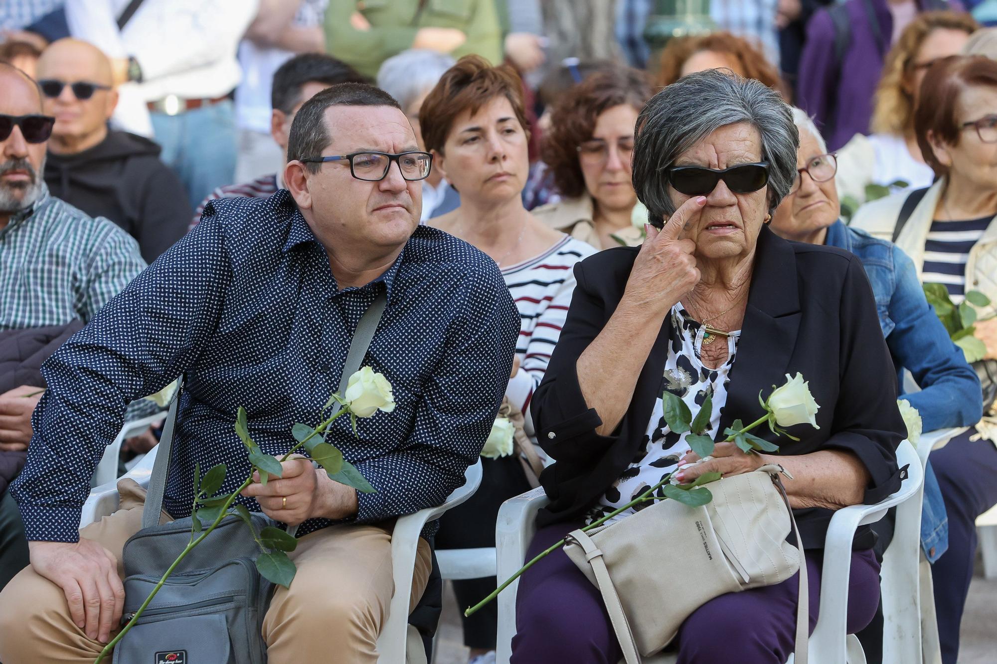 Homenaje a las víctimas de las residencias Domus Vi de Alcoy y Cocentaina