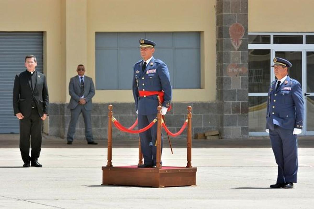 TOMA POSESION NUEVO JEFE BASE AEREA TOMA POSESION NUEVO JEFE BASE AEREA