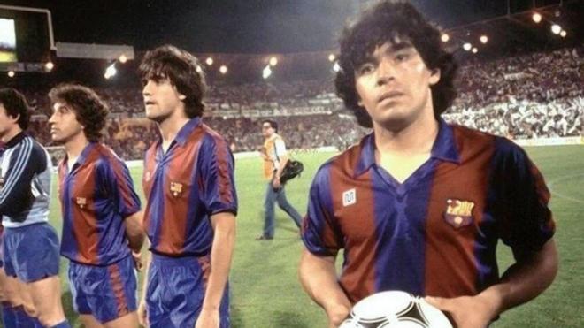 Sucedió en un Betis-Barça: Maradona y la naranja que cayó del cielo