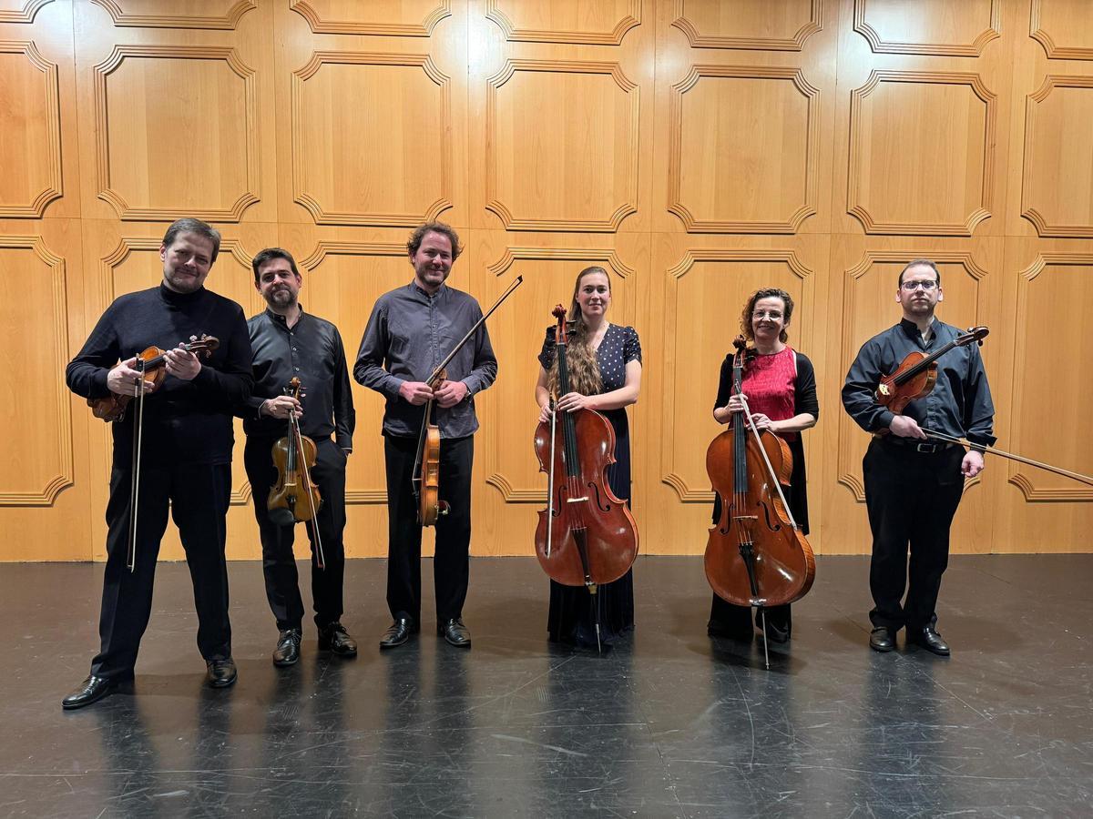 "Ensemble 4.70"; el tercero por la izquierda, David Roldán.