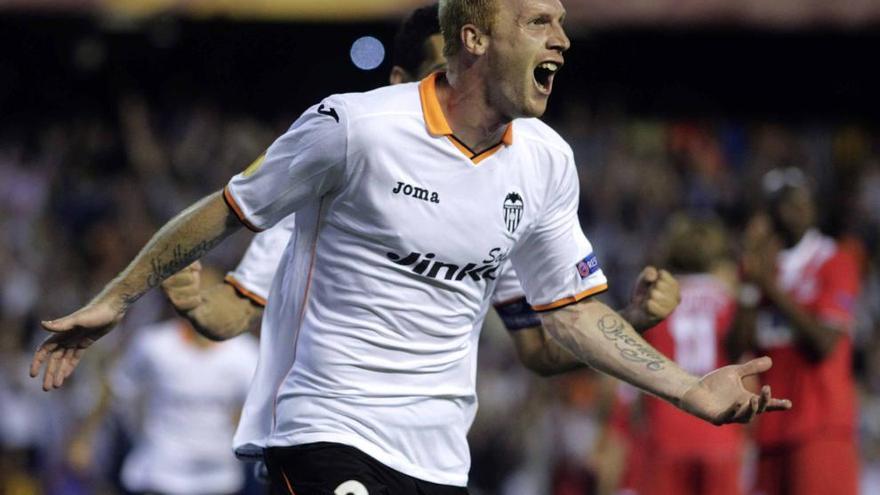 El Valencia no negocia por Mathieu