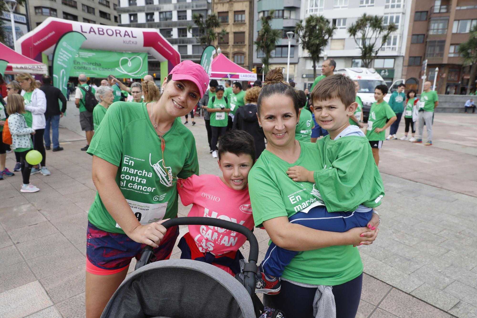 EN IMÁGENES: Asturias se echa a la calle para correr contra el cáncer