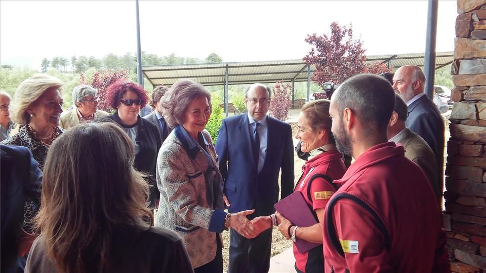 La reina Sofía visita en centro de cría del lince ibérico de Zarza de Granadilla (Cáceres)