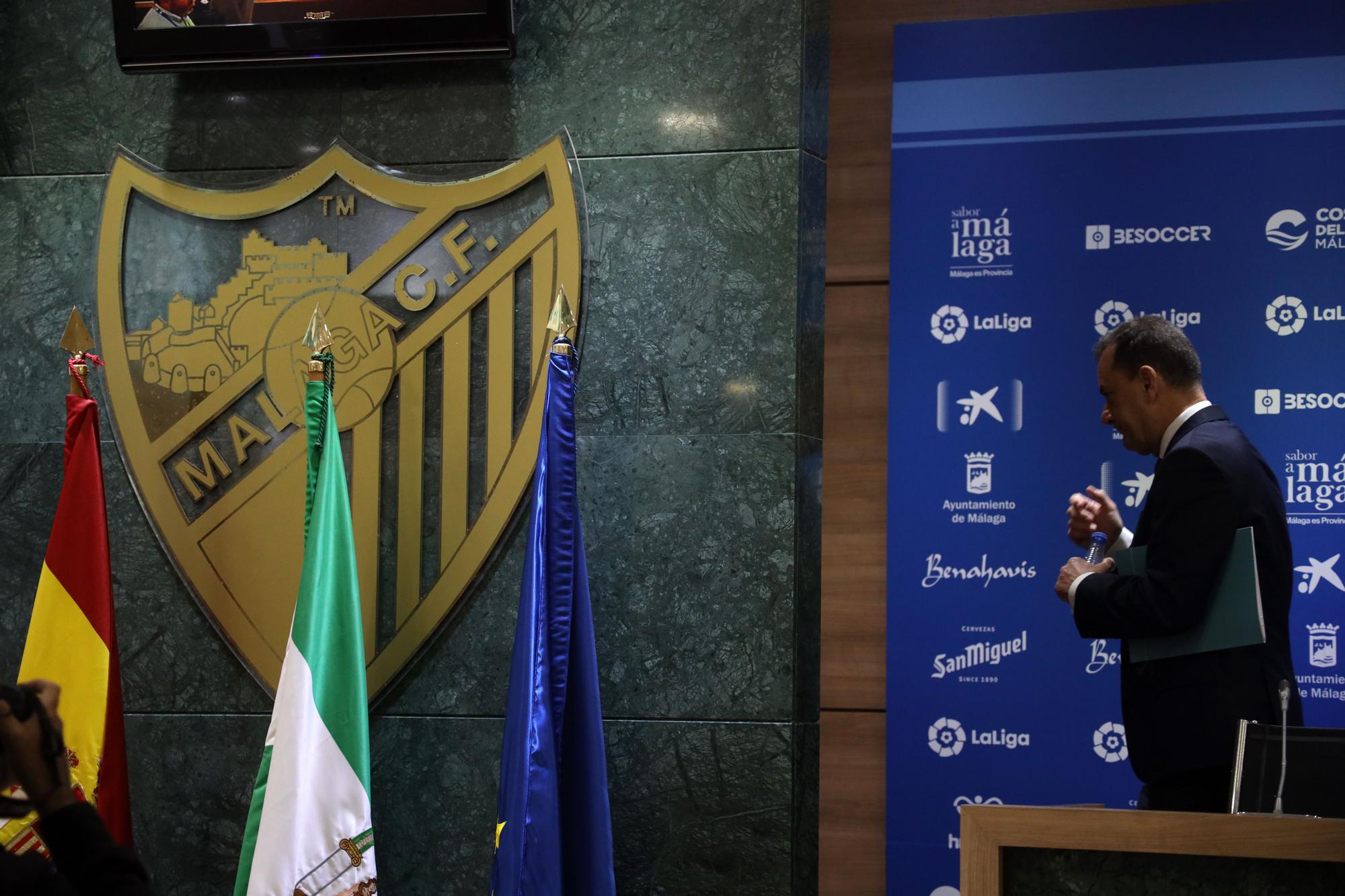 José María Muñoz y Kike Pérez, administrador concursal y director general del Málaga CF, en rueda de prensa