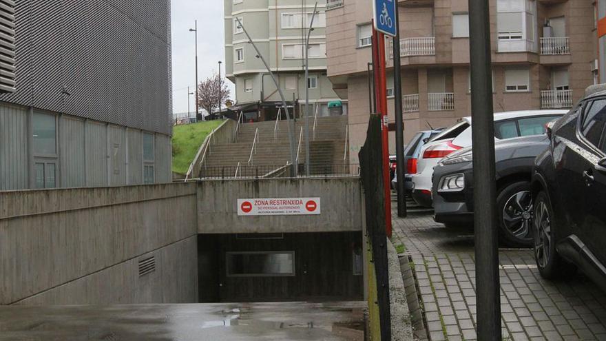 La entrada al edificio judicial de Ourense.   | // I.O.