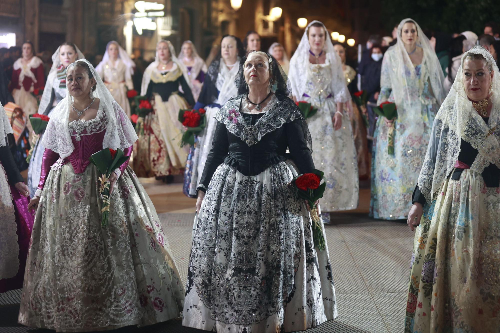 Búscate en el segundo día de ofrenda por la calle Quart (entre las 19:00 a las 20:00 horas)