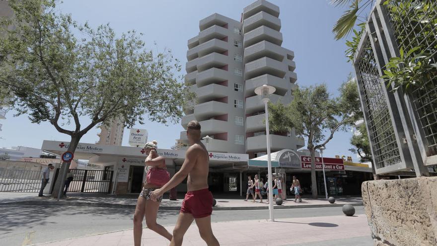 Los alquileres de apartamentos en Mallorca se disparan en verano, en la imagen alojamientos en Magaluf