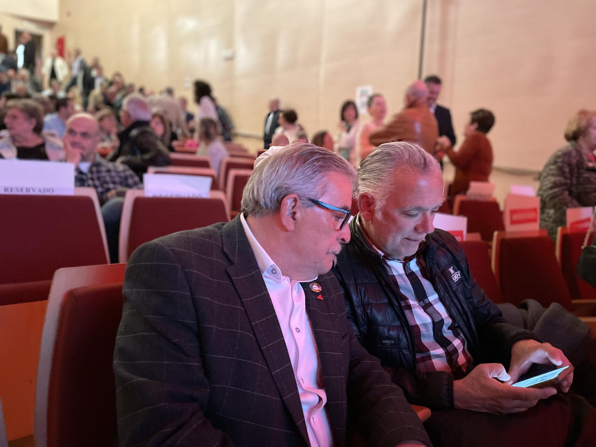 Presentación de la candidatura de Aníbal Vázquez, en el Auditorio Teodoro Cuesta de Mieres.