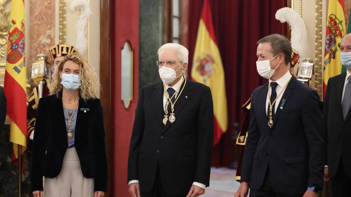 Meritxell Batet, Sergio Mattarella y Ander Gil.