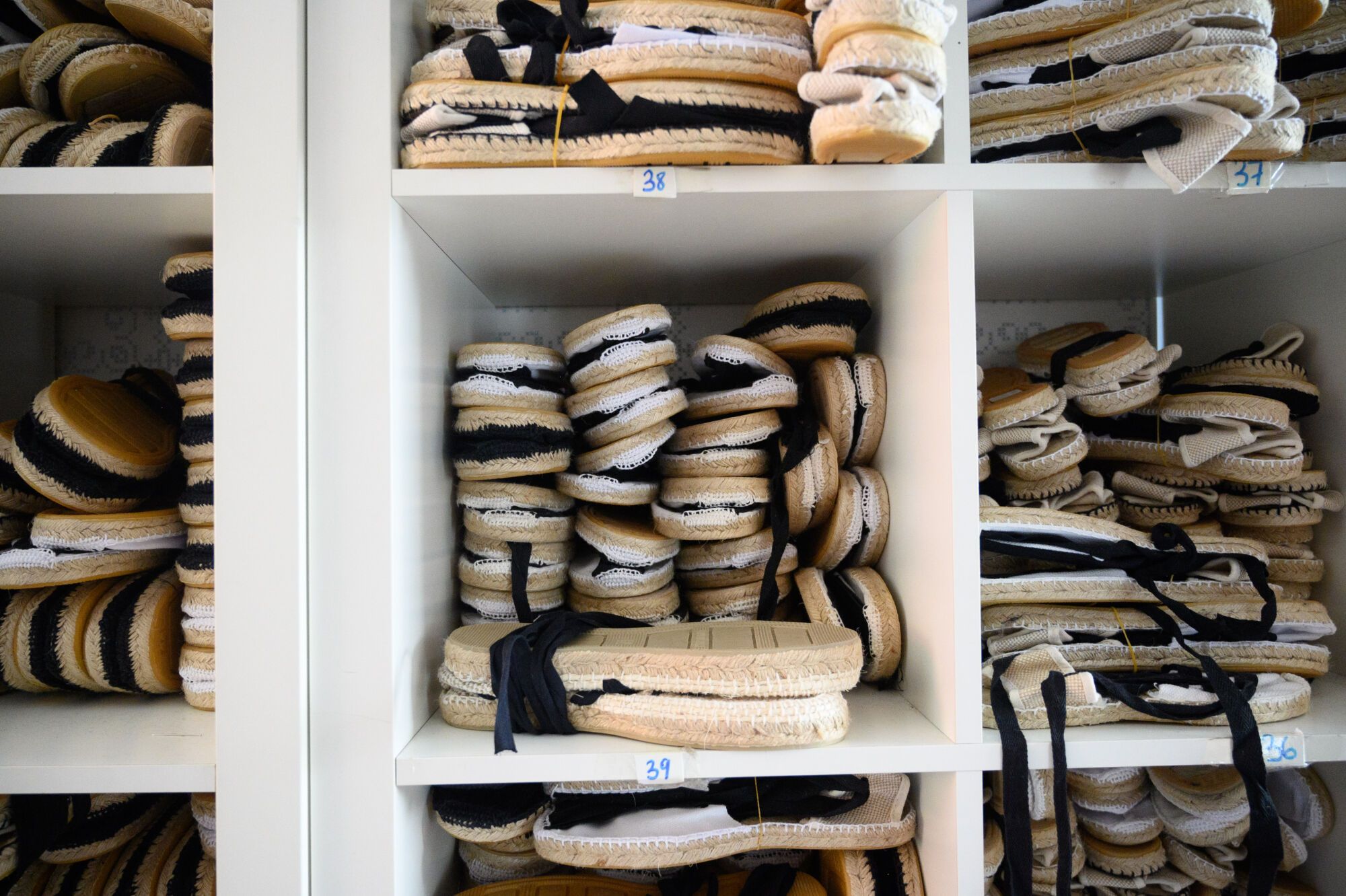 Sederías Natalia, el alma de Aragón en cada puntada: “A mi me dicen, Natalia yo quiero ir de pobre, de faena"