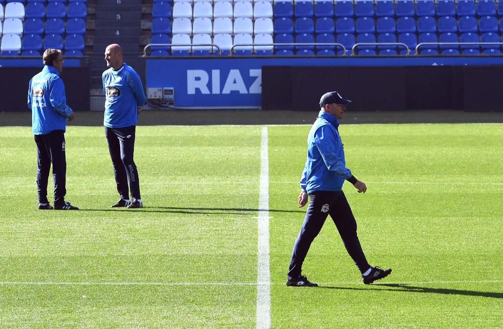 Tino Fernández acude al entrenamiento del Dépor