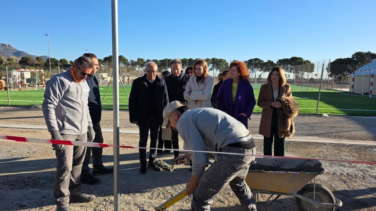 Trabajos en el centro de día de Apandis.