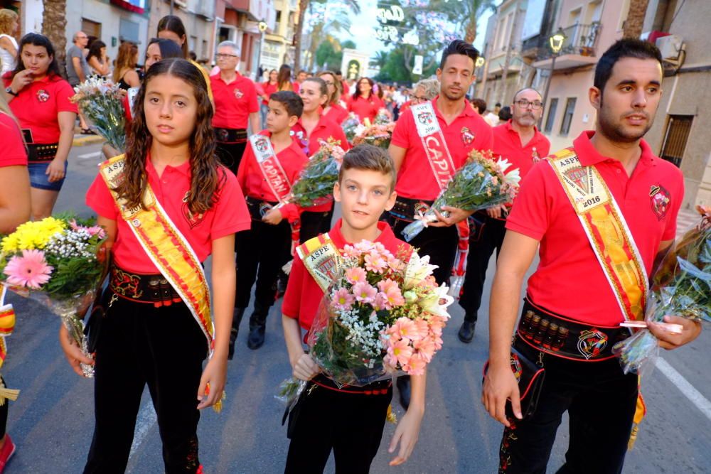 Ofrenda de flores en Aspe