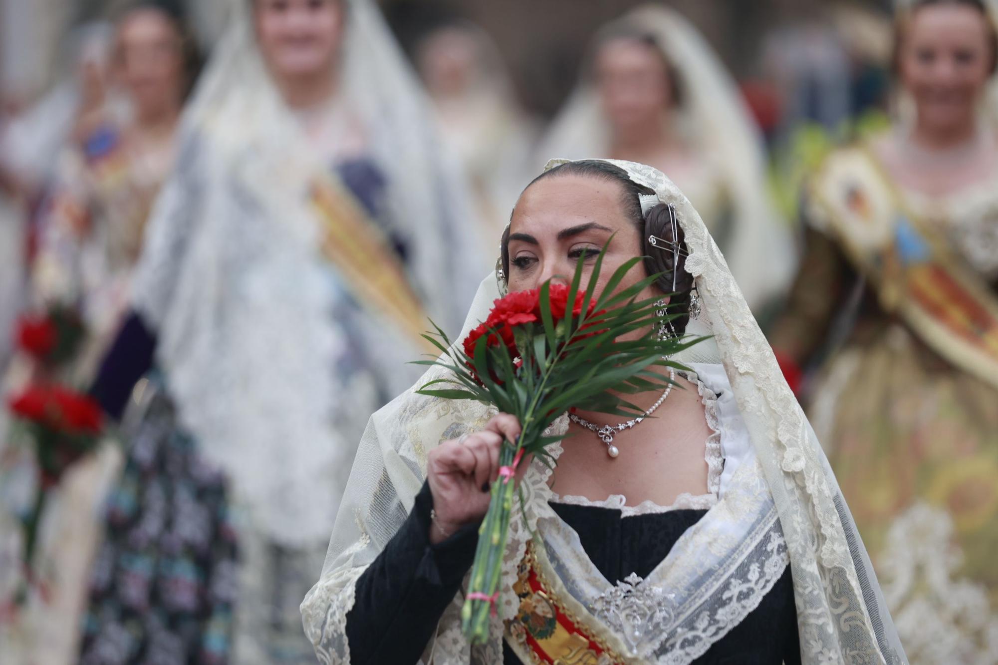 Búscate en el segundo día de ofrenda por la calle Quart (entre las 18:00 a las 19:00 horas)