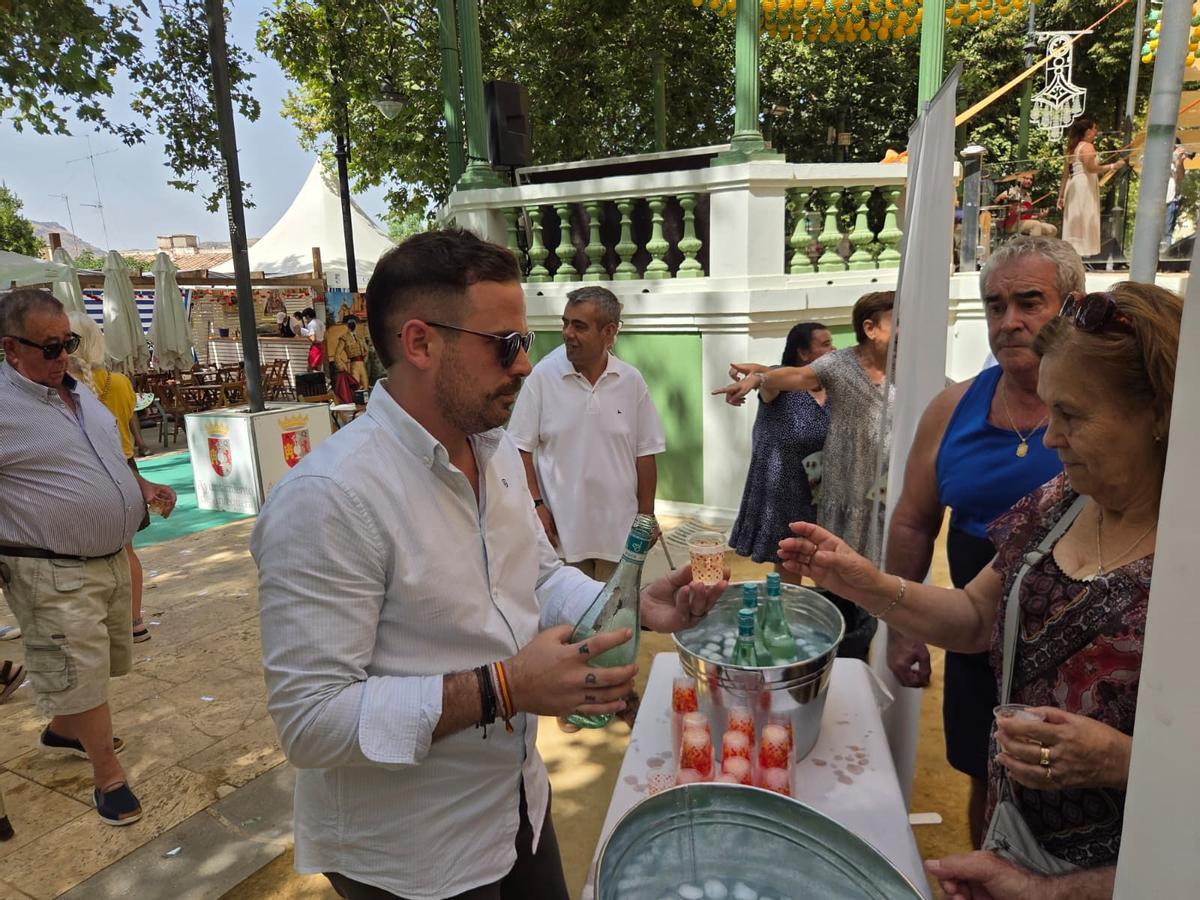 Un momento del acto en la Feria de Antequera.