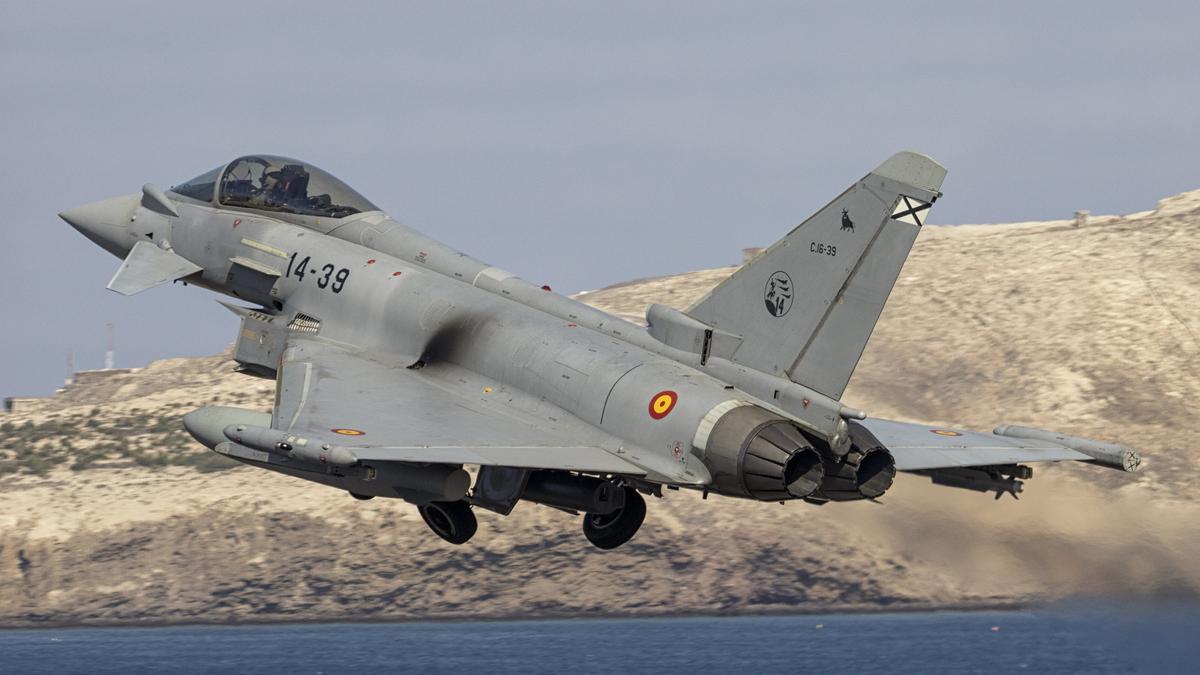 Un Eurofighter español despega durante el ejercicio Ocean Sky 2021