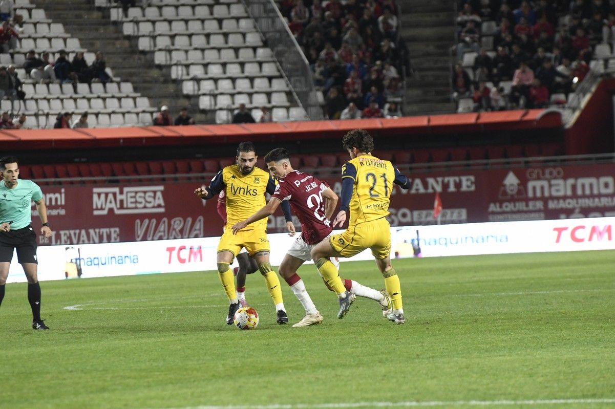 Revive la victoria del Real Murcia frente al Alcorcón, en imágenes