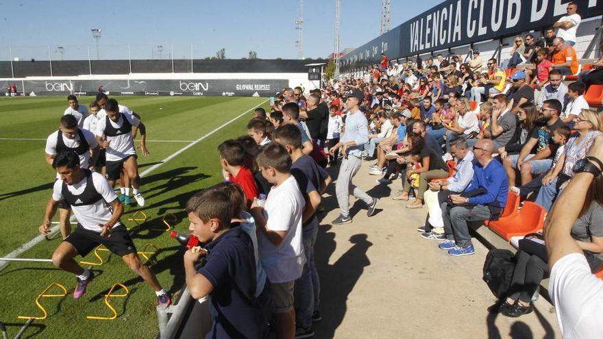 El valencianismo llena Paterna