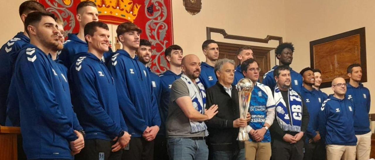 Los campeones de Copa, en la recepción del Ayuntamiento de Zamora. | MLS