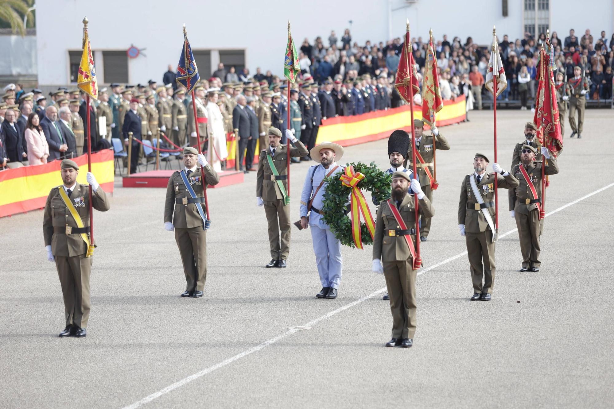 Las imágenes del acto militar para celebrar la patrona de la infantería, la Inmaculada Comcepción