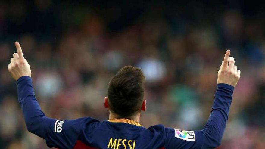Messi, que celebra un gol, conocerá su rival en Japón.