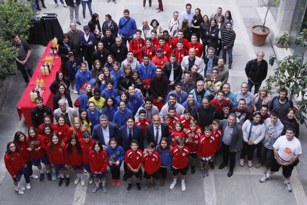 Els equips gironins que van destacar més al darrer MIC van protagonitzar una recepció a la Diputació