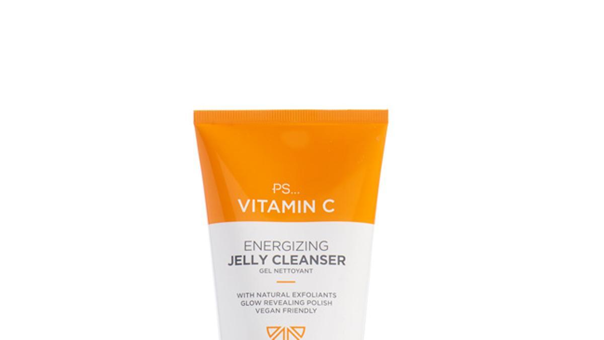 Primark lanza una línea de belleza con vitamina C Woman