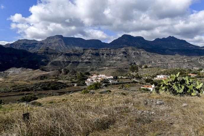 GRAN CANARIA 26-01-2019  SANTA LUCIA DE TIRAJANA-SAN BARTOLOME DE TIRAJANA. Fotos al macizo de Amurga. Fotos a los terrenos de la familia de Román comprados por el Cabildo.  FOTOS: JUAN CASTRO