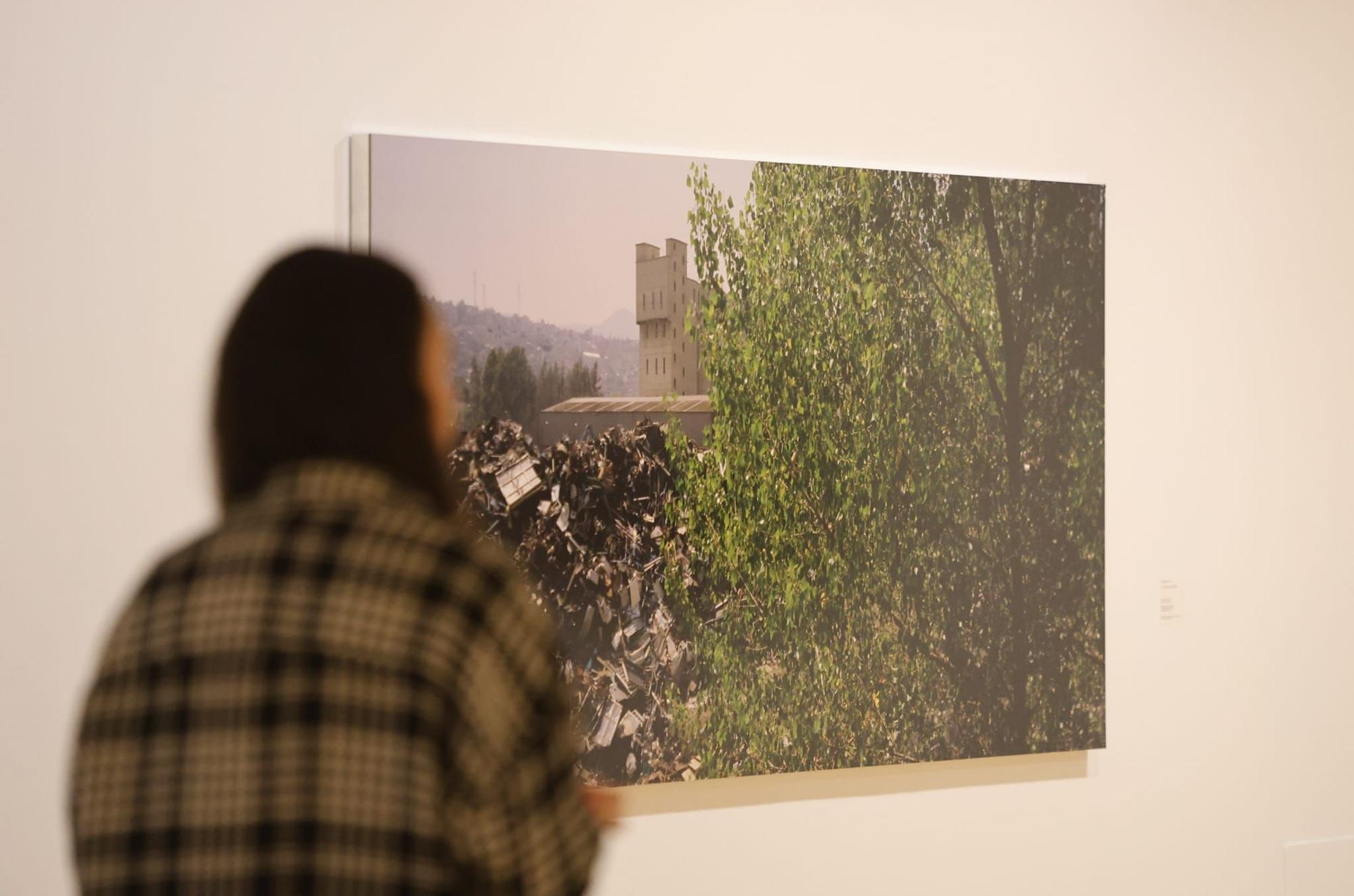 Exposición "La fotografía en medio" en el IVAM