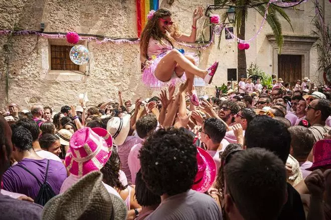 Vorschau auf das Wetter in Sineu: 7-Tage-Trend mit milden Temperaturen und ebenso Regenschauern (19.5.2024)