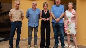 La presidenta de la Diputació de Tarragona, Noemí Llauradó, con fundadores de TINET, este jueves.