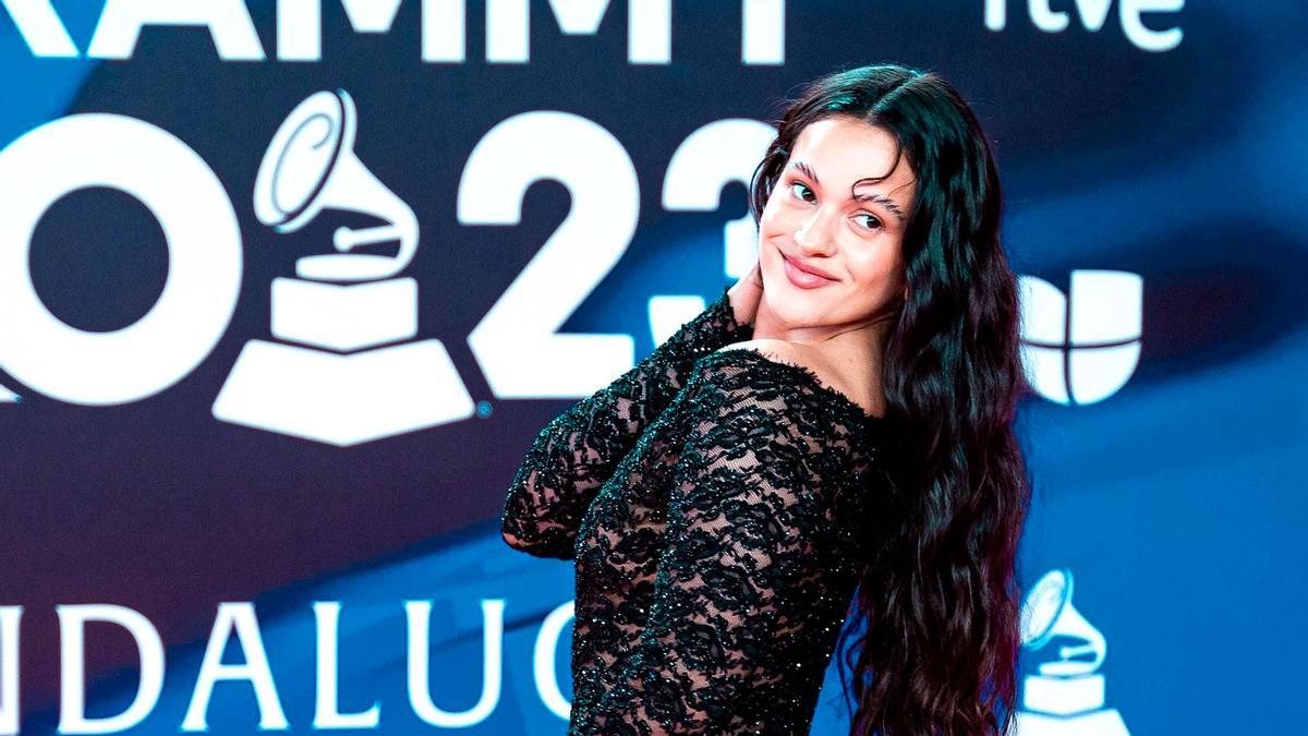 La impactante revelación de los orígenes asturianos de Rosalía, que saca nuevo disco en unos días: la localidad de costa en la que nació su padre