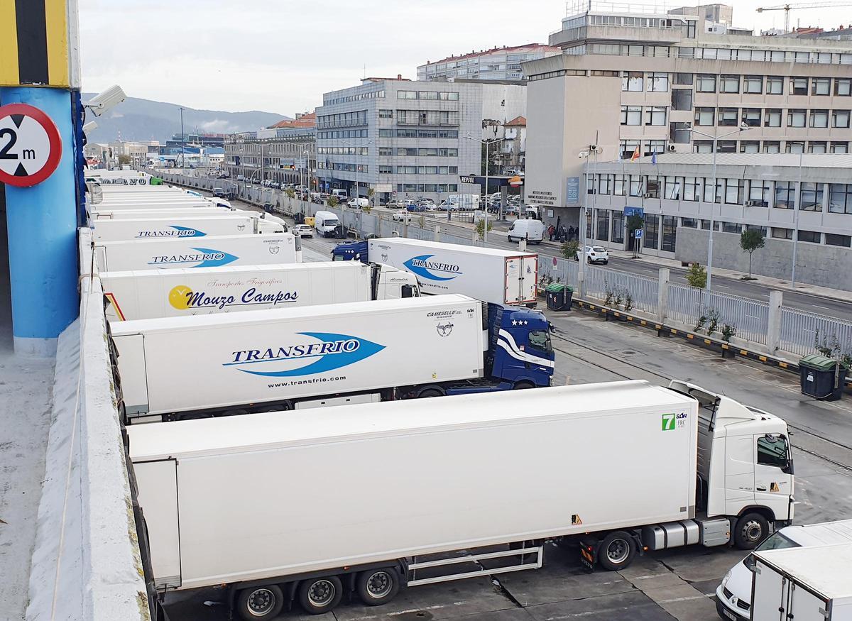 Camiones en el puerto de O Berbés, en Vigo.