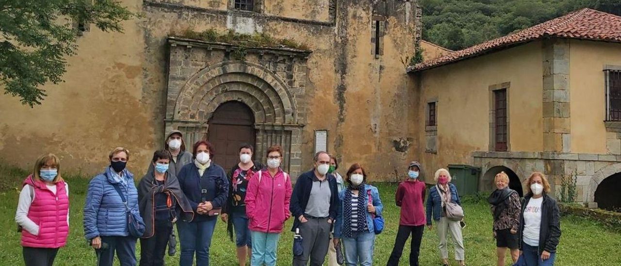 En el monasterio de Obona.