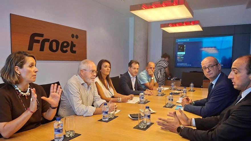 Los transportistas murcianos reclaman a Educación que el alza del combustible se repercuta en las tarifas de las rutas escolares