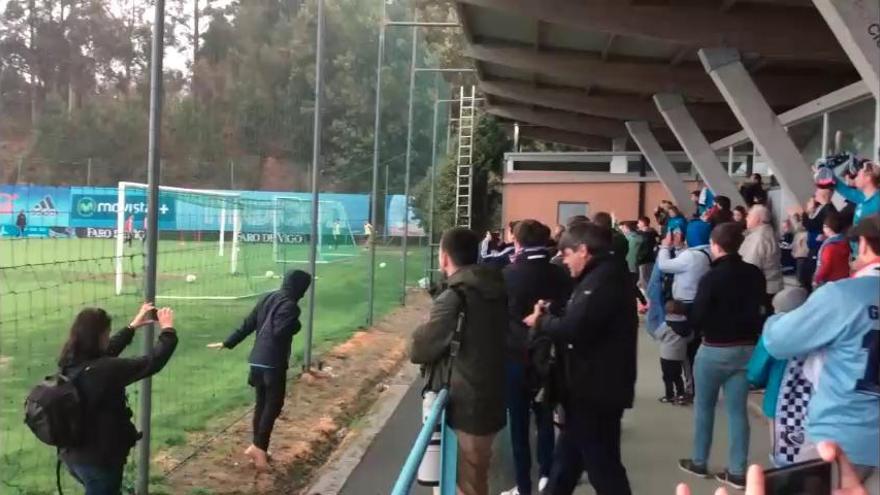 Cientos de aficionados arropan al Celta en A Madroa