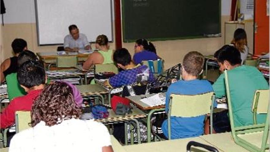 Els professors van tornar a impartir classe a les escoles de les Illes Balears.