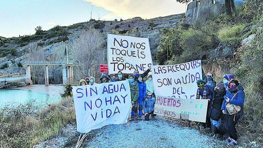 Los empresarios defienden que se conserve la presa de los Toranes