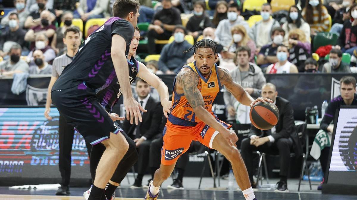 Olivier Hanlan, en su debut con el Valencia Basket en Bilbao