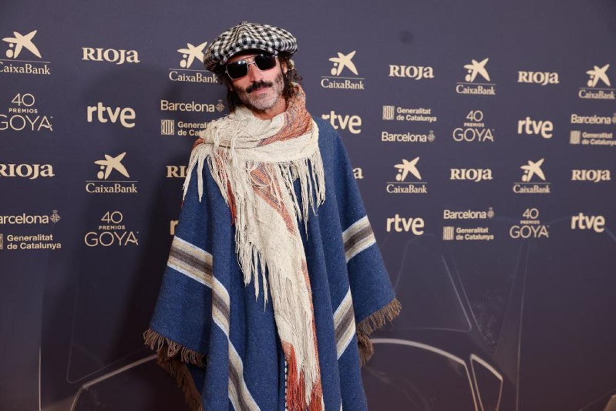 Leiva con un look como de echar la mañana en el campo y luego ir a comer unas migas