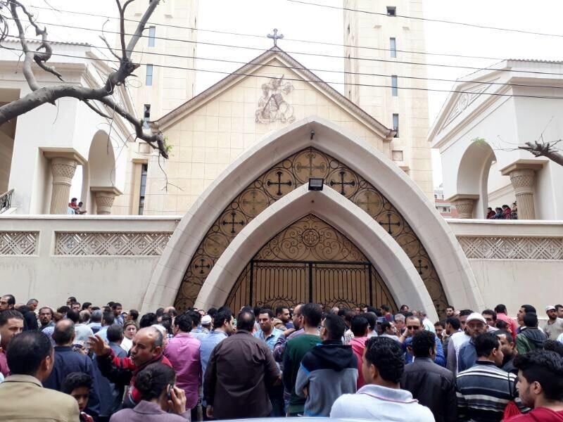 Explosión en la iglesia copta de San Jorge, en la ciudad egipcia de Tanta.